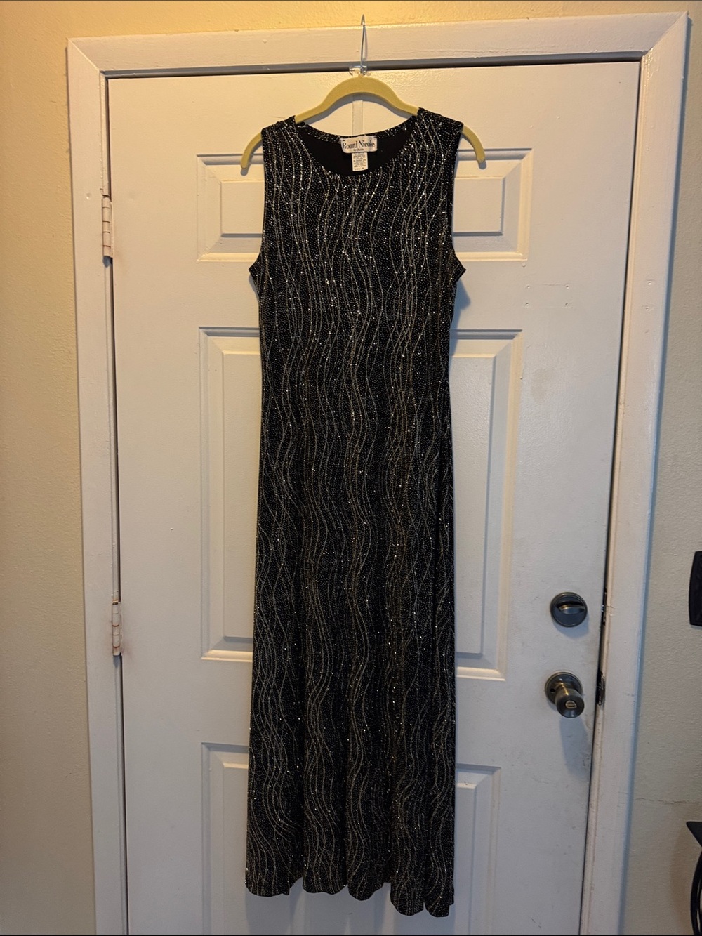 Ladies Sparkle Evening Gown